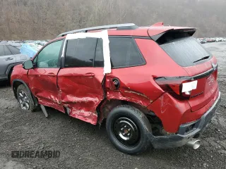 2024 Honda Passport TrailSport with VIN 5FNYF8H64RB019688, listed as a Copart auction lot 52196585 with 14,943 mi miles and Salvage Title. Bid and sale history available at carsss.com. Image 2.