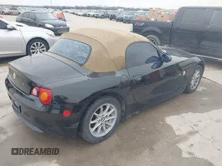 2004 BMW Z4 2.5i with VIN 4USBT33524LR67023, listed as a IAAI auction lot 41610200 with 100,307 mi miles and . Bid and sale history available at DreamBid. Image 4.