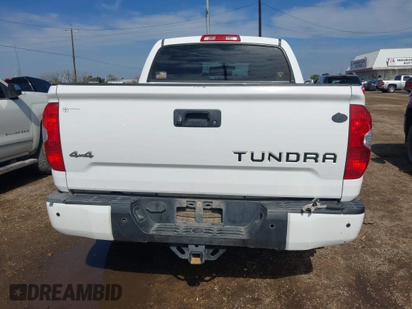 2015 Toyota Tundra 4WD Truck Platinum with VIN 5TFAW5F12FX480655, listed as a IAAI auction lot 41391026 with 111,066 mi miles. Bid and sale history available at carsss.com. Image 17.