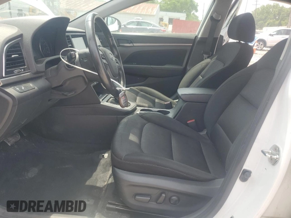 2017 Hyundai Elantra Limited с VIN 5NPD84LF5HH192581, выставлен на аукционе Copart как лот 60859095 с пробегом 141 382 миль миль и Чистый • Clean title. История ставок и продаж доступна на DreamBid. Изображение 7.