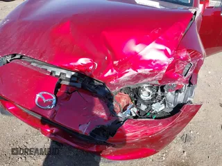 2020 Mazda MX-5 Miata Grand Touring z VIN JM1NDAM77L0418499, wystawiony jako IAAI lot #42010802 z przebiegiem 19 588 mil mil oraz . Historia ofert i sprzedaży dostępna na DreamBid. Obrazek 6.