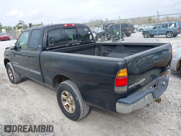 2003 Toyota Tundra SR5 with VIN 5TBRT34183S437029, listed as a IAAI auction lot 41725403 with 210,948 mi miles. Bid and sale history available at carsss.com. Image 3.