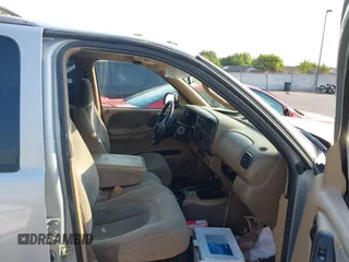 1999 Dodge Durango with VIN 1B4HS28Y1XF573917, listed as a IAAI auction lot 42720113 with 240,033 mi miles and . Bid and sale history available at DreamBid. Image 5.