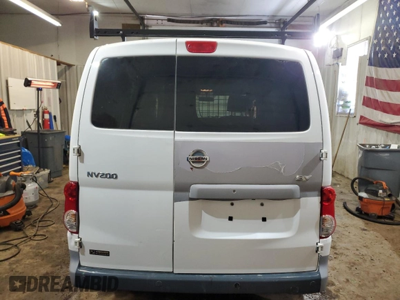 2018 Nissan NV200 Compact Cargo S with VIN 3N6CM0KN5JK702428, listed as a Copart auction lot 43903865 with 142,605 mi miles and Salvage Title. Bid and sale history available at carsss.com. Image 6.