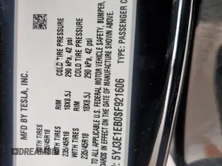 2025 Tesla Model 3 Long Range with VIN 5YJ3E1EB0SF921606, listed as a Copart auction lot 60728995 with 6,281 mi miles and Salvage title. Bid and sale history available at DreamBid. Image 12.