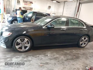 2020 Mercedes-Benz E 350 with VIN W1KZF8EB6LA773638, listed as a IAAI auction lot 41869227 with 114,676 mi miles and . Bid and sale history available at DreamBid. Image 14.