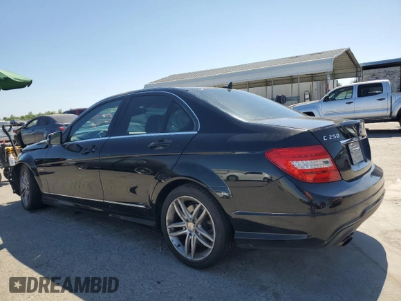 2012 Mercedes-Benz C 250 Sport с VIN WDDGF4HB2CR223351, выставлен на аукционе Copart как лот 60538315 с пробегом 137 032 миль миль и Списание • Salvage title. История ставок и продаж доступна на DreamBid. Изображение 2.