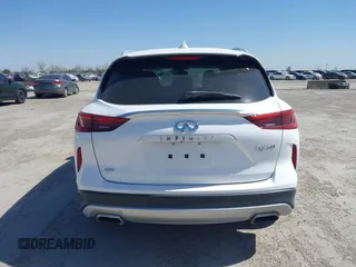 2020 Infiniti QX50 ESSENTIAL with VIN 3PCAJ5M32LF103266, listed as a IAAI auction lot 41822904 with 39,834 mi miles. Bid and sale history available at carsss.com. Image 15.