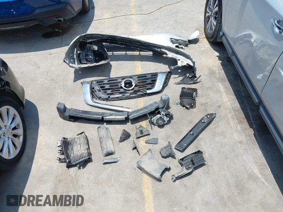 2017 Nissan Pathfinder SV with VIN 5N1DR2MM0HC609840, listed as a IAAI auction lot 42297249 with 143,273 mi miles and . Bid and sale history available at DreamBid. Image 12.