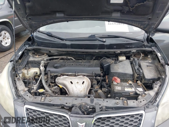 2009 Pontiac Vibe w/1SB with VIN 5Y2SP67009Z422467, listed as a IAAI auction lot 42152852 with 196,350 mi miles. Bid and sale history available at carsss.com. Image 10.