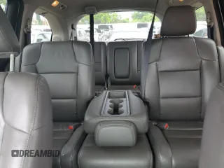 2015 Honda Odyssey Touring Elite с VIN 5FNRL5H98FB071942, выставлен на аукционе Copart как лот 57132464 с пробегом 148 015 миль миль и Списание • Salvage title. История ставок и продаж доступна на DreamBid. Изображение 10.