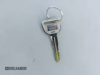 1991 Honda Civic z VIN JHMED8352MS017715, wystawiony jako IAAI lot #42007974 z przebiegiem 185 009 mil mil oraz . Historia ofert i sprzedaży dostępna na DreamBid. Obrazek 11.