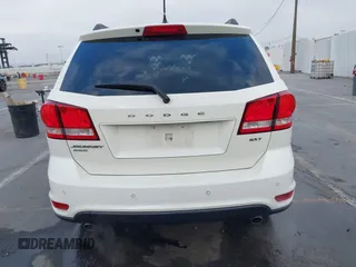 2015 Dodge Journey SXT with VIN 3C4PDDBG9FT600712, listed as a IAAI auction lot 42090741 with 111,741 mi miles and . Bid and sale history available at DreamBid. Image 16.