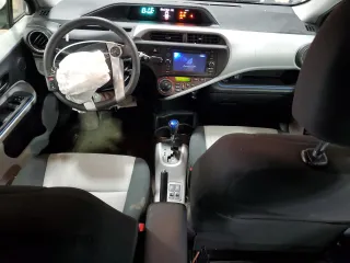 2012 Toyota Prius One with VIN JTDKDTB32C1525842, listed as a Copart auction lot 50575365 with 124,110 mi miles and Salvage Title. Bid and sale history available at DreamBid. Image 8.