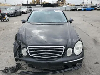 2005 Mercedes-Benz E-Class 5.5L AMG with VIN WDBUF76J85A704293, listed as a Copart auction lot 50822035 with 171,014 mi miles and Salvage Title. Bid and sale history available at carsss.com. Image 5.