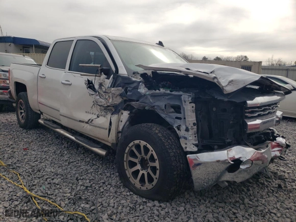 2018 Chevrolet Silverado 1500 LTZ with VIN 3GCUKSEJ5JG276678, listed as a Copart auction lot 45953405 with 187,598 mi miles and Salvage Title. Bid and sale history available at carsss.com. Image 4.