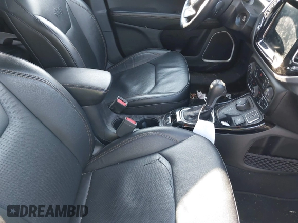 2021 Jeep Compass Limited with VIN 3C4NJDCBXMT562925, listed as a IAAI auction lot 38954308 with 55,034 mi miles and . Bid and sale history available at DreamBid. Image 5.