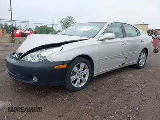 2005 Lexus ES 350 with VIN JTHBA30G155136618, listed as a IAAI auction lot 42268707 with 173,304 mi miles and . Bid and sale history available at DreamBid. Image 2.