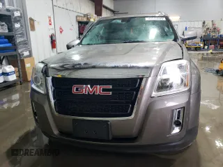 2011 GMC Terrain SLE-2 with VIN 2CTALSEC7B6392046, listed as a Copart auction lot 44543555 with 174,258 mi miles and Salvage Title. Bid and sale history available at DreamBid. Image 5.
