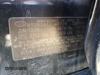 2005 Hyundai XG350 with VIN KMHFU45E45A423462, listed as a Copart auction lot 46322275 with 174,151 mi miles and Salvage Title. Bid and sale history available at carsss.com. Image 14.