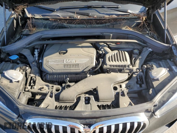 2021 BMW X1 sDrive28i z VIN WBXJG7C02M5U22447, wystawiony jako Copart lot #52927285 z przebiegiem 45 128 mil mil oraz Szkody całkowita. Historia ofert i sprzedaży dostępna na DreamBid. Obrazek 11.