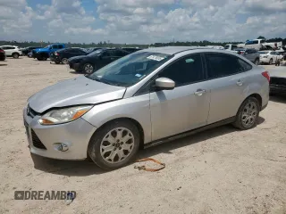 2012 Ford Focus SE z VIN 1FAHP3F29CL287498, wystawiony jako Copart lot #61476855 z przebiegiem 139 801 mil mil oraz Szkoda całkowita • Salvage title. Historia ofert i sprzedaży dostępna na DreamBid. Obrazek 1.