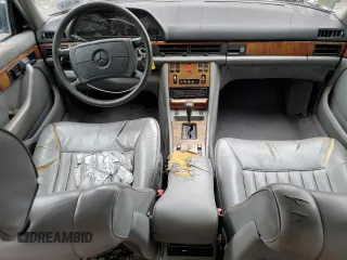 1985 Mercedes-Benz 500 SEL с VIN WDBCA37D0FA117051, выставлен на аукционе Copart как лот 55772735 с пробегом 249 121 миль миль и Чистый • Clean title. История ставок и продаж доступна на DreamBid. Изображение 8.