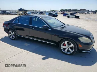 2010 Mercedes-Benz S 550 with VIN WDDNG7BBXAA347202, listed as a Copart auction lot 52907765 with 194,352 mi miles and Salvage Title. Bid and sale history available at DreamBid. Image 4.