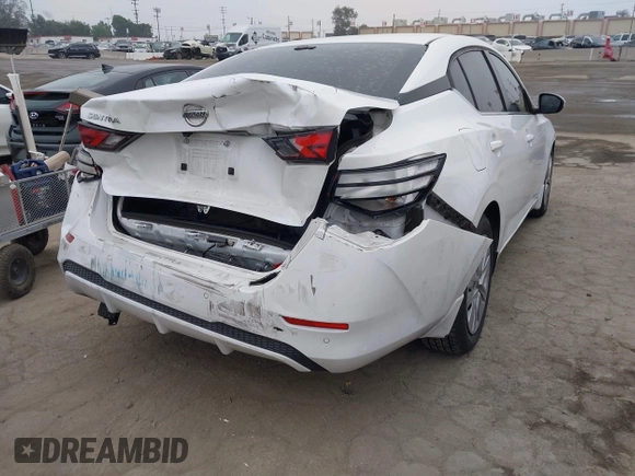2020 Nissan Sentra S z VIN 3N1AB8BV1LY251208, wystawiony jako IAAI lot #42030362 z przebiegiem 55 257 mil mil oraz . Historia ofert i sprzedaży dostępna na DreamBid. Obrazek 4.