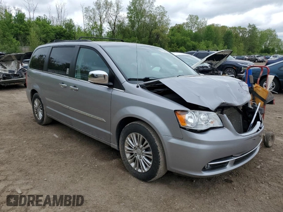 2016 Chrysler Town & Country Touring z VIN 2C4RC1CG5GR151042, wystawiony jako Copart lot #57134765 z przebiegiem 135 750 mil mil oraz Tytuł czysty. Historia ofert i sprzedaży dostępna na DreamBid. Obrazek 4.
