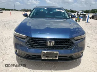 2023 Honda Accord Touring with VIN 1HGCY2F89PA033020, listed as a Copart auction lot 61122135 with 37,037 mi miles and Salvage title. Bid and sale history available at DreamBid. Image 5.