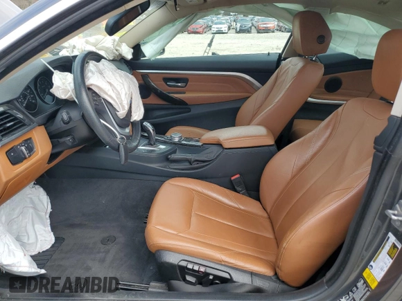 2015 BMW 4 Series 428i xDrive z VIN WBA3N9C55FK246501, wystawiony jako Copart lot #50233985 z przebiegiem 139 234 mil mil oraz Czysty tytuł • Clean title. Historia ofert i sprzedaży dostępna na DreamBid. Obrazek 7.
