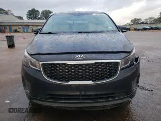 2017 Kia Sedona LX with VIN KNDMB5C11H6238980, listed as a Copart auction lot 78467274 with 151,020 mi miles and Salvage Title. Bid and sale history available at carsss.com. Image 5.