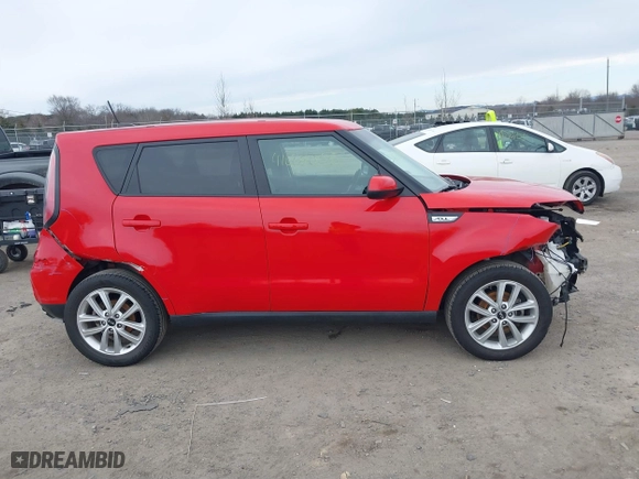 2019 Kia Soul + with VIN KNDJP3A58K7015495, listed as a IAAI auction lot 41668065 with 93,862 mi miles. Bid and sale history available at carsss.com. Image 13.