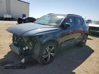 2022 Volvo XC40 R-Design с VIN YV4162UM5N2695970, выставлен на аукционе Copart как лот 50419705 с пробегом 25 664 миль миль и Списание • Salvage title. История ставок и продаж доступна на DreamBid. Изображение 1.