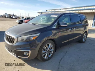 2015 Kia Sedona SX-L with VIN KNDME5C19F6026705, listed as a Copart auction lot 43650015 with 110,954 mi miles and Clean Title. Bid and sale history available at carsss.com. Image 1.