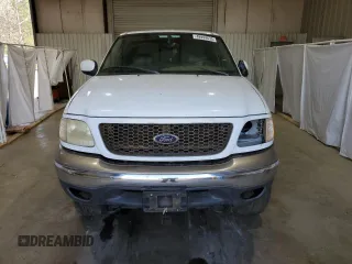 2003 Ford F-150 XLT with VIN 1FTRW08L43KA17610, listed as a Copart auction lot 48994635 with 257,608 mi miles and Clean Title. Bid and sale history available at carsss.com. Image 5.