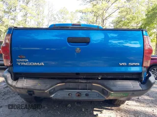 2006 Toyota Tacoma with VIN 3TMLU42N36M006754, listed as a IAAI auction lot 42366902 with 293,888 mi miles and . Bid and sale history available at DreamBid. Image 6.