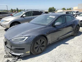 2022 Tesla Model S Plaid with VIN 5YJSA1E68NF486767, listed as a Copart auction lot 57689624 with 35,490 mi miles and Salvage Title. Bid and sale history available at carsss.com. Image 1.