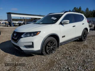 2017 Nissan Rogue SV with VIN 5N1AT2MT1HC760598, listed as a Copart auction lot 41589985 with 83,711 mi miles and Salvage Title. Bid and sale history available at carsss.com. Image 1.