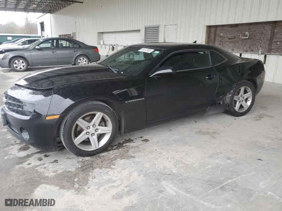 2013 Chevrolet Camaro LS with VIN 2G1FE1E3XD9243226, listed as a Copart auction lot 48412905 with 155,187 mi miles and Salvage Title. Bid and sale history available at carsss.com. Image 1.