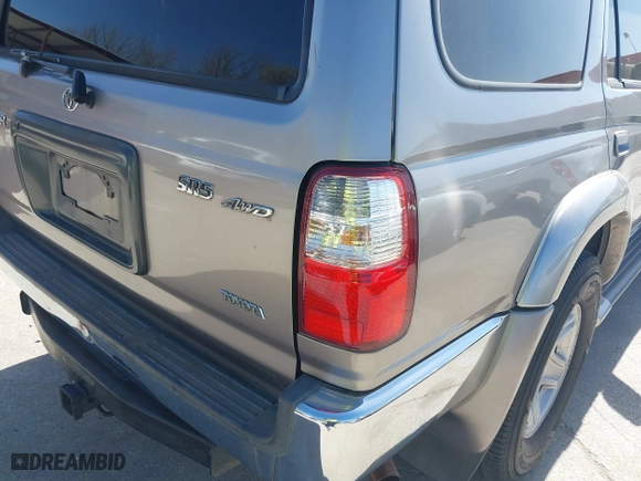 2001 Toyota 4Runner SR5 with VIN JT3HN86R810333948, listed as a IAAI auction lot 41832267 with 181,619 mi miles. Bid and sale history available at carsss.com. Image 6.