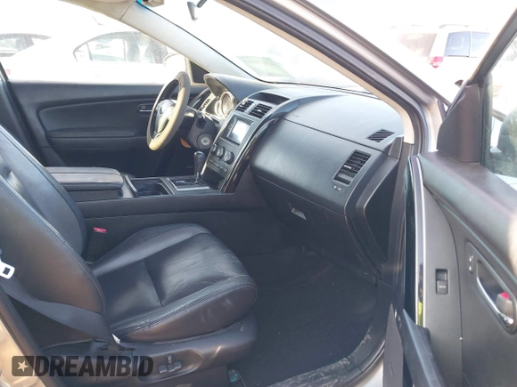 2010 Mazda CX-9 Touring with VIN JM3TB3MV6A0235784, listed as a IAAI auction lot 41449007 with 176,031 mi miles and . Bid and sale history available at carsss.com. Image 5.