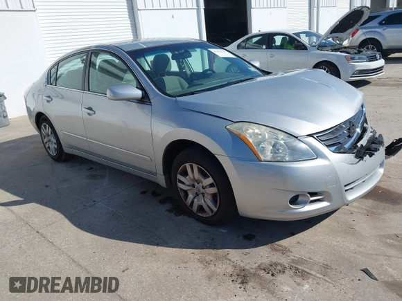 2010 Nissan Altima 2.5 S with VIN 1N4AL2AP6AN482972, listed as a IAAI auction lot 41475379 with 106,236 mi miles. Bid and sale history available at carsss.com. Image 1.