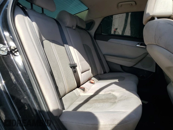 2016 Hyundai Sonata SE z VIN 5NPE24AF9GH275762, wystawiony jako Copart lot #57659225 z przebiegiem 190 229 mil mil oraz Szkoda całkowita • Salvage title. Historia ofert i sprzedaży dostępna na DreamBid. Obrazek 10.