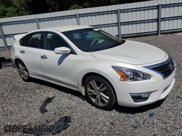 2013 Nissan Altima SV with VIN 1N4BL3AP8DC176513, listed as a Copart auction lot 54453975 with 136,289 mi miles and Salvage Title. Bid and sale history available at DreamBid. Image 4.