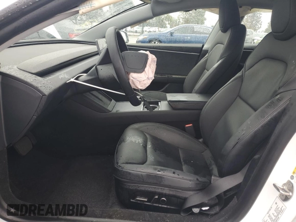 2024 Tesla Model 3 Long Range with VIN 5YJ3E1EB2RF819623, listed as a Copart auction lot 44814315 with 4,400 mi miles and Salvage Title. Bid and sale history available at DreamBid. Image 7.