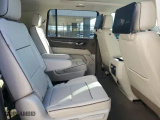 2021 GMC Yukon XL Denali with VIN 1GKS2JKL1MR444476, listed as a Copart auction lot 47827265 with 98,058 mi miles and Salvage Title. Bid and sale history available at carsss.com. Image 11.