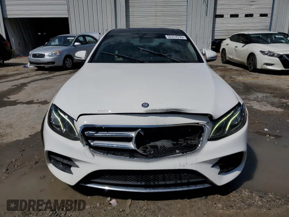 2017 Mercedes-Benz E 300 Luxury with VIN WDDZF4JB3HA074523, listed as a Copart auction lot 52314735 with 130,619 mi miles and Salvage Title. Bid and sale history available at DreamBid. Image 5.