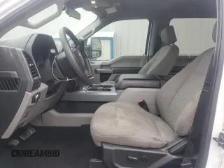 2020 Ford F-250 XL z VIN 1FT7W2BT3LEE43279, wystawiony jako Copart lot #56520545 z przebiegiem 200 578 mil mil oraz Czysty tytuł • Clean title. Historia ofert i sprzedaży dostępna na DreamBid. Obrazek 7.
